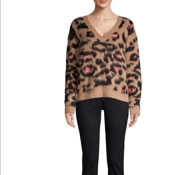 WILDFOX Preppy Kitty Tatum Sweater size S NWOT - Picture 3 of 8